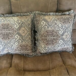 Beautiful Throw Pillows (2)  Like New! Was used to accent the couch.